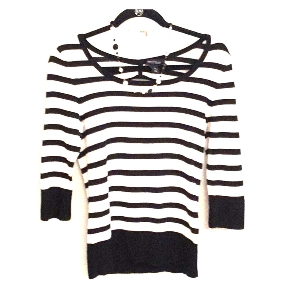 White House Black Market sweater/ Necklace